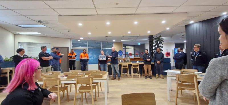 c9d631d9-3f4f-4e04-9cd7-4d0ef43a1a2f-upload_video-1000021312