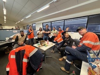 d5189788-e9c5-415d-9b84-c4e92a0820c9-upload_video-Work-and-Smile-f3f733